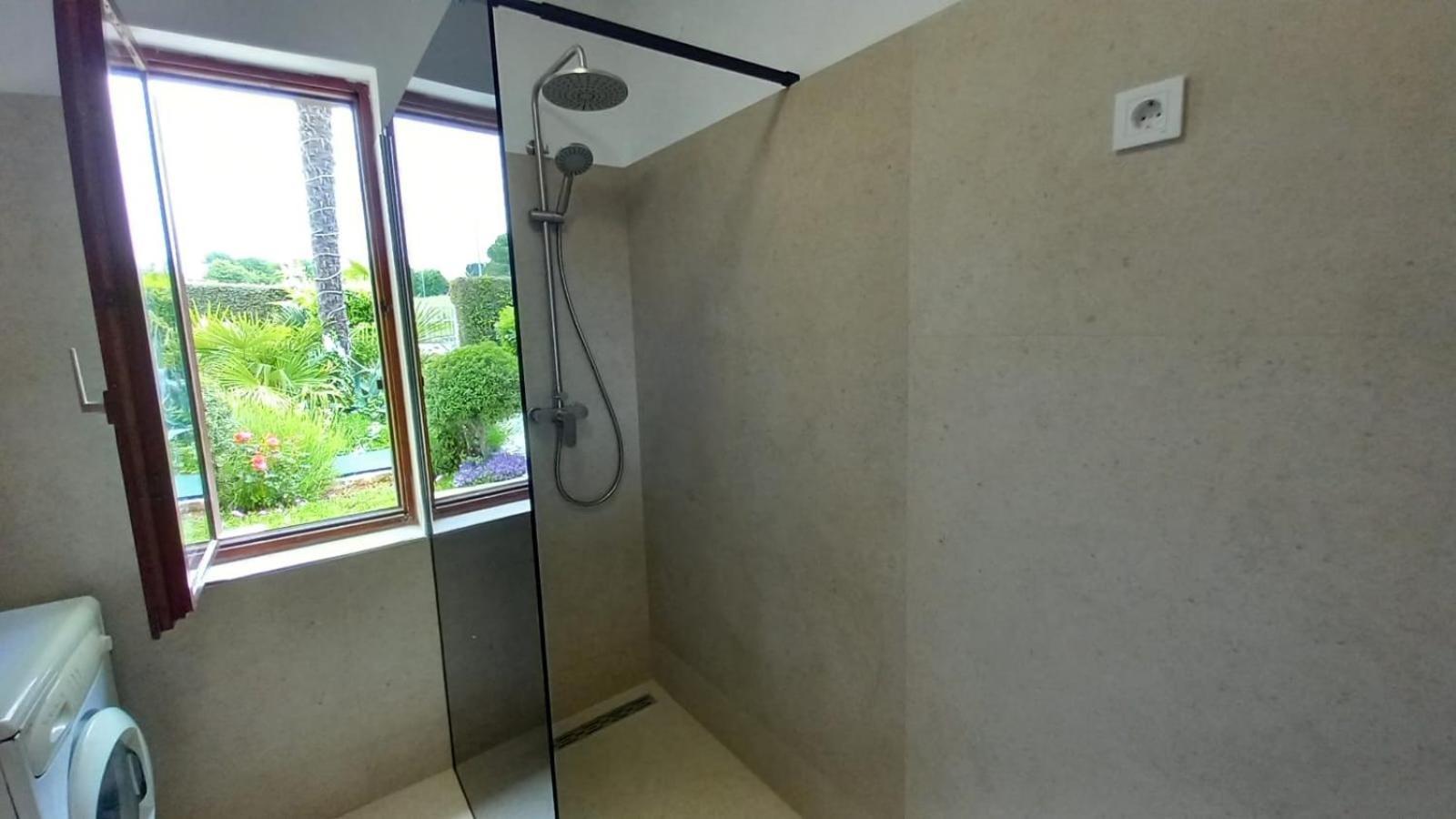 Apartment A4 Ines Near Beach 波雷奇 外观 照片