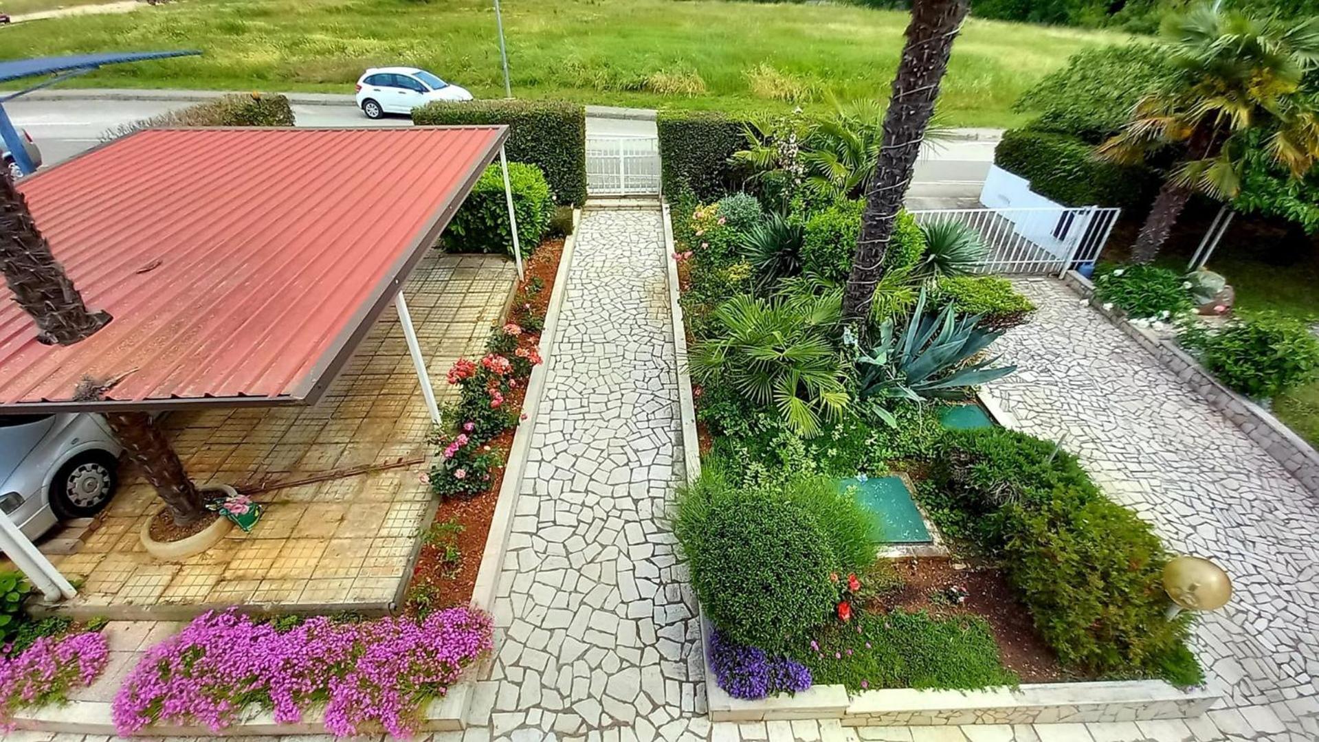 Apartment A4 Ines Near Beach 波雷奇 外观 照片